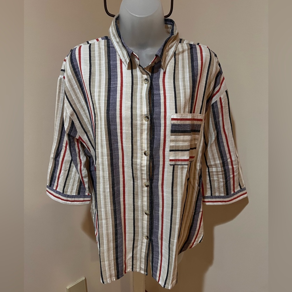 NEW NWOT Women’s Unique Spectrum Striped, Multi Color Top Size Large